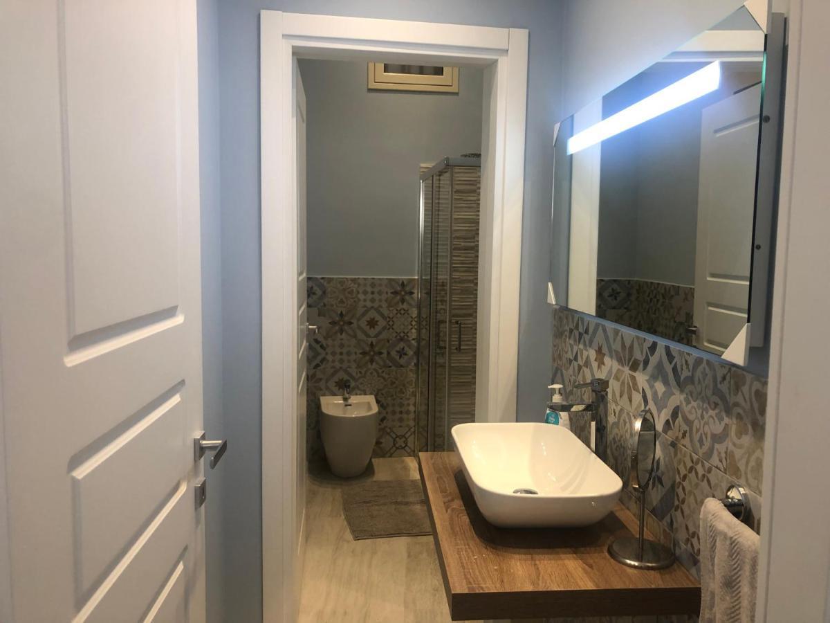 Apartment Alfonzetti-5 Min Walk To Central Train And Bus Station Катания Екстериор снимка