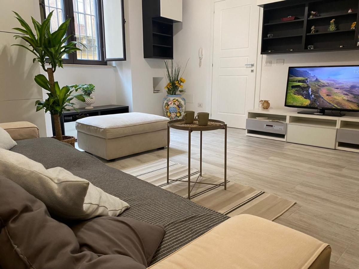 Apartment Alfonzetti-5 Min Walk To Central Train And Bus Station Катания Екстериор снимка